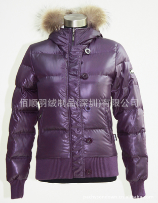 制衣工厂生产批发供应外贸服装连帽毛条防水防寒保暖女装羽绒服81